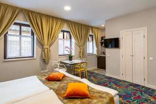 Апарт-отели Blumenhaus Sibiu Сибиу Studio Apartment (Orchidea)-6