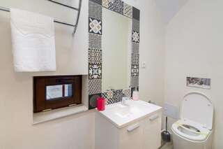 Апарт-отели Blumenhaus Sibiu Сибиу Studio Apartment (Orchidea)-8